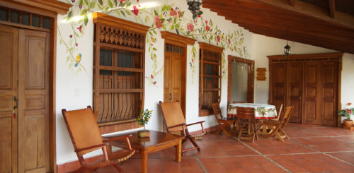 Finca amplia para alquilar cerca de Medellín con capacidad para 20 personas, rodeada de naturaleza